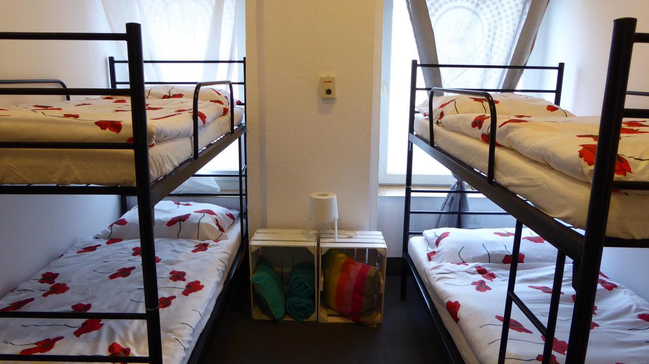 Flyfly Hostel , Darmowy Parking , Rezerwuj Przez Urzadzenia Mobilne -10 Procent Wrocław Exterior foto